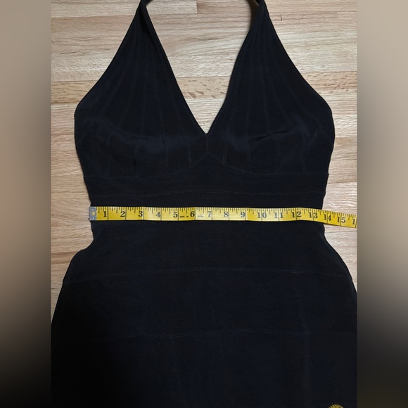 Form flattering, floor length, sexy halter dress. - Picture 12 of 13